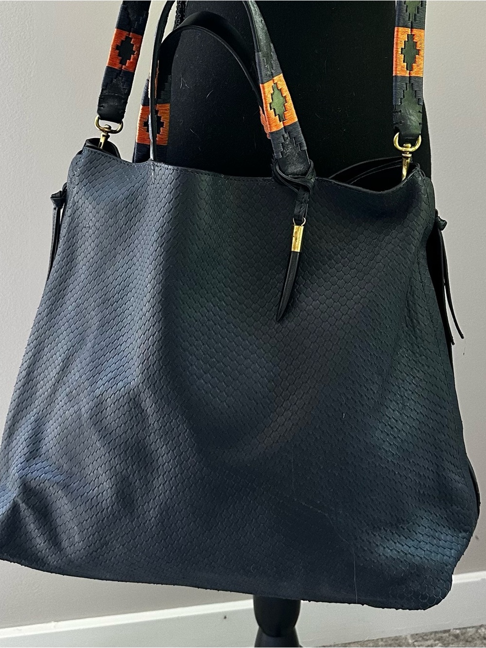 Kempton Midnight Cobra Bantham Tote - Picture 3 of 7